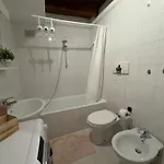 Apartment Sweet - Parcheggio Gratuito Privato *