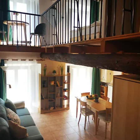 Apartment Sweet *